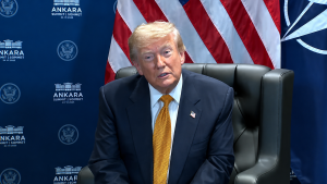 Trump Warns Iran Over Hormuz Strait as Oil Prices Slide on Diplomatic Hopes